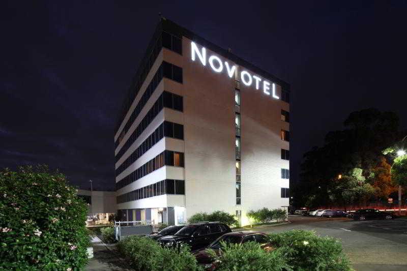 Novotel Sydney West Hq Рути Хилл Экстерьер фото