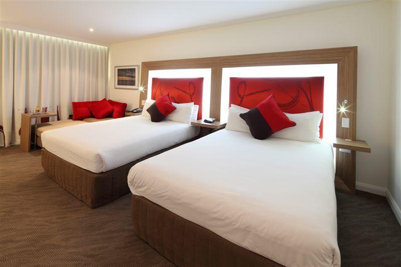Novotel Sydney West Hq Рути Хилл Экстерьер фото