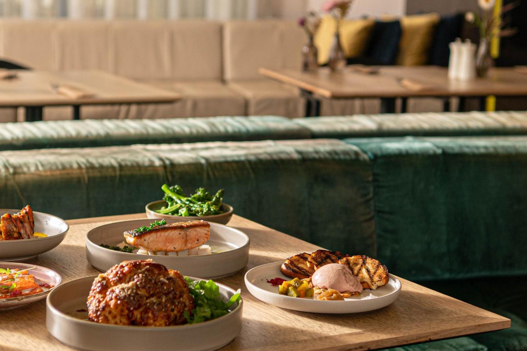 Novotel Sydney West Hq Рути Хилл Экстерьер фото