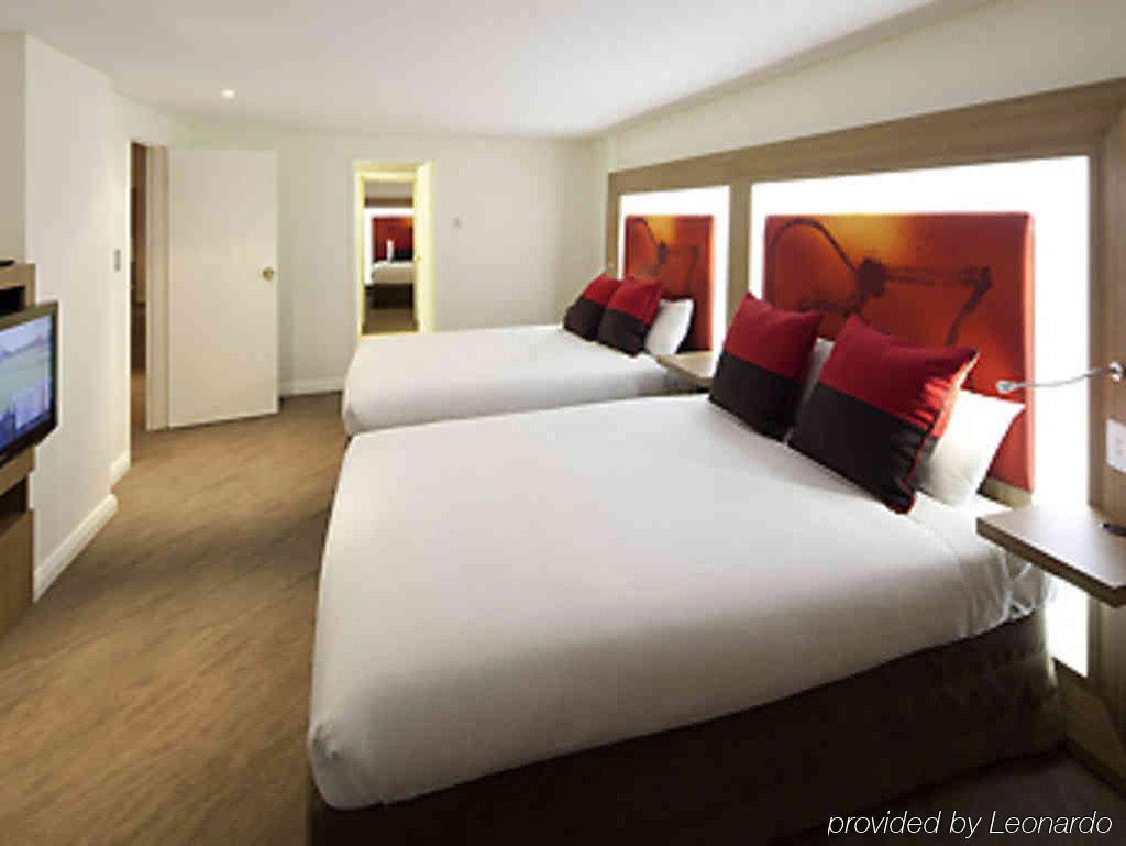 Novotel Sydney West Hq Рути Хилл Экстерьер фото