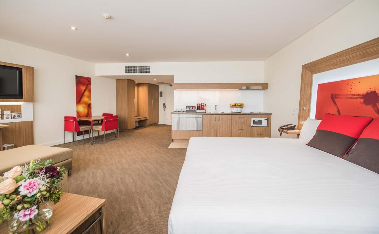 Novotel Sydney West Hq Рути Хилл Экстерьер фото